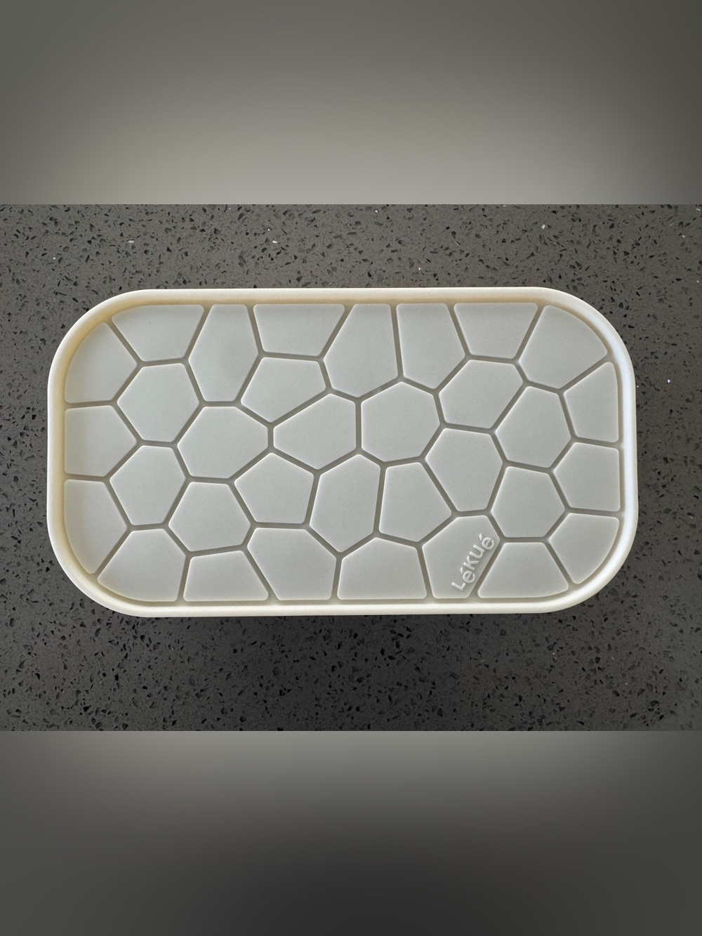 Ice Cube Maker For Freezer With Lid & Bin - Picture 9 of 12